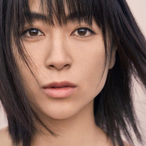 宇多田ヒカル [Hikaru Utada] - 初恋 [Hatsukoi] - Reviews - Album of