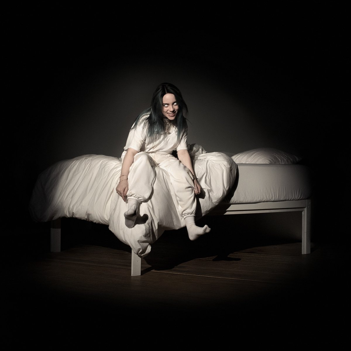 billie-eilish-when-we-all-fall-asleep-where-do-we-go-review-by