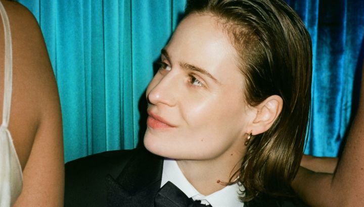 Christine and the Queens Shares New Song &ldquo;Je te vois enfin&rdquo;