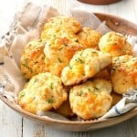 GarlicBiscuit
